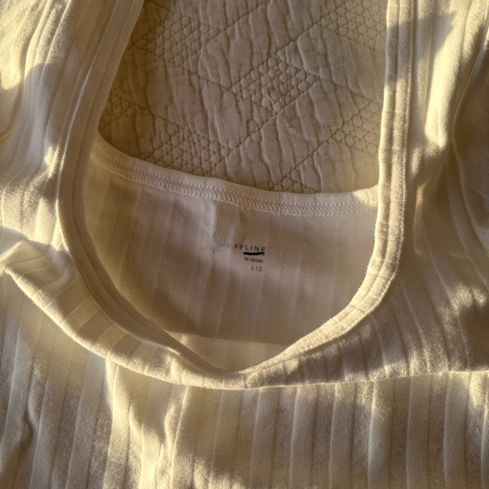 White Ribbed Crop Top - Picture 2 of 2